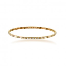 This sophisticated 18ct rose gold bangle is pavé set with a full circle of sparkling round brilliant cut diamonds for a timeless, elegant look.  This sophisticated 18ct rose gold bangle is pavé set with a full circle of sparkling round brilliant cut diamonds for a timeless, elegant look.