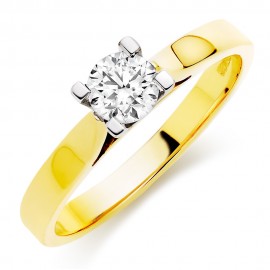 Engagement Ring made in 18k Gold ( Setting only ,choose centre stone inside ) Engagement Ring made in 18k Gold ( Setting only ,choose centre stone inside )
