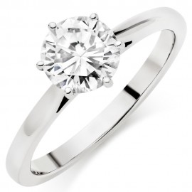 Engagement Ring made in 18k Gold ( Setting only ,choose centre stone inside ) Engagement Ring made in 18k Gold ( Setting only ,choose centre stone inside )