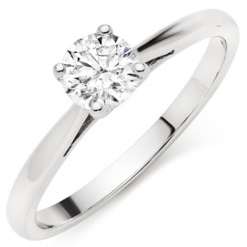 Engagement Ring made in 18k Gold ( Setting only ,choose centre stone inside ) Engagement Ring made in 18k Gold ( Setting only ,choose centre stone inside )