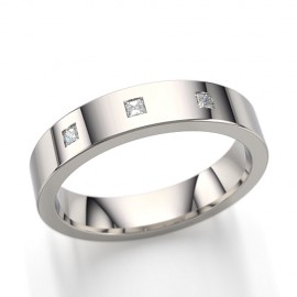 Gold 4mm 3 Stone Prinlcess Cut Wedding Ring Gold 4mm 3 Stone Prinlcess Cut Wedding Ring