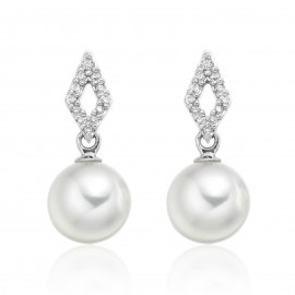 Freshwater Pearl Earring Made In 14K White Gold Freshwater Pearl Earring Made In 14K White Gold