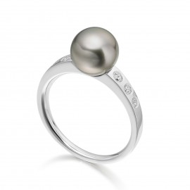 Tehitian Pearl and Diamond Ring Made In 14K White Gold Tehitian Pearl and Diamond Ring Made In 14K White Gold