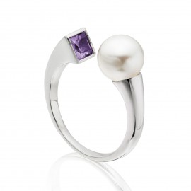 Freshwater Pearl And Amethyst Ring Made In 14K White Gold Freshwater Pearl And Amethyst Ring Made In 14K White Gold