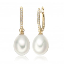 Freshwater Pearl Earring Made In 14K Yellow Gold Freshwater Pearl Earring Made In 14K Yellow Gold
