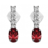 Burmese Ruby And Diamond Ring Set in White Gold ( 0.79ct Ruby)   Burmese Ruby And Diamond Ring Set in White Gold ( 0.79ct Ruby)