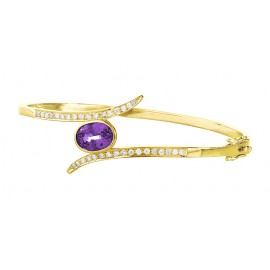 Amethyst Diamond Bangle made in 14k Yellow Gold(2.7ct) Amethyst Diamond Bangle made in 14k Yellow Gold(2.7ct)