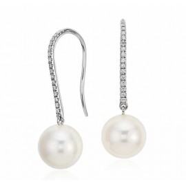 Fresh Water Pearl And Diamond Earring made in 14k White Gold ( 0.2 ct) Fresh Water Pearl And Diamond Earring made in 14k White Gold ( 0.2 ct)