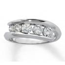 The Crossway Ring with 5 Exquisite Diamonds in White Gold and Diamonds (1 ct.)